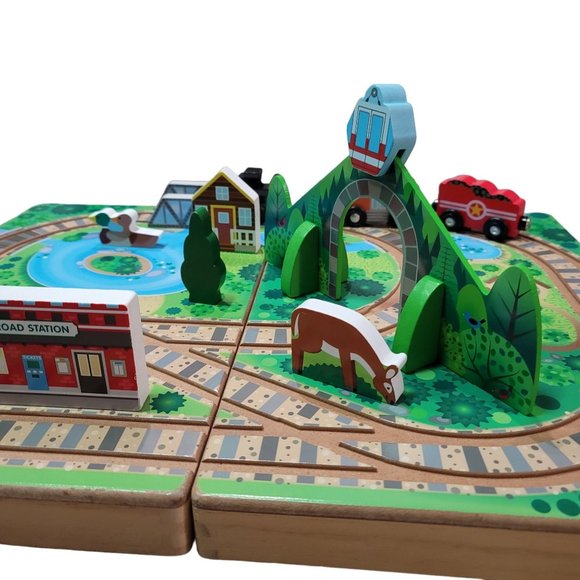 Melissa & Doug 17-Piece Wooden Take-Along Tabletop Railroad perfect for travel - Picture 8 of 13